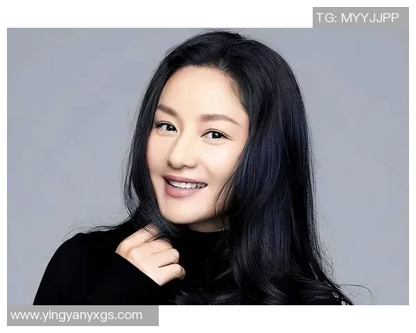 足球明星跨界时尚界成为模特的现象与影响分析