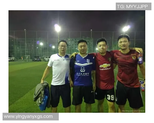 足球明星的成长之路与奋斗精神征文范文分享